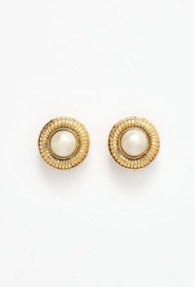 Chanel Vintage Pearl Clip Earrings - 1