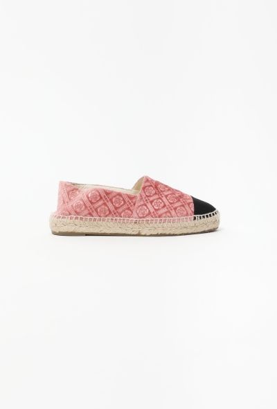Chanel 2017 Velvet Camélia 'CC' Espadrilles - 1