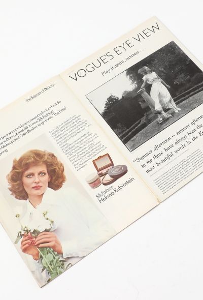 VOGUE UK July 1975 Jerry Hall Issue - 2