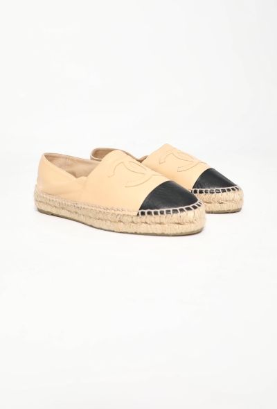 Chanel Bicolor 'CC' Leather Espadrilles - 2