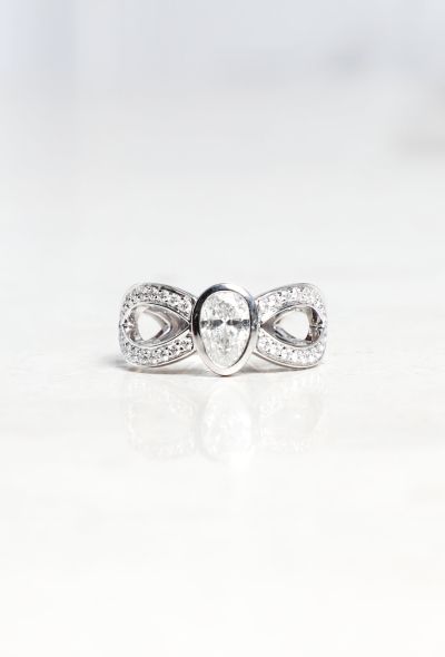 Mellerio Ring "Mot d'amour Delphine" - 18k White Gold & Diamond - 1