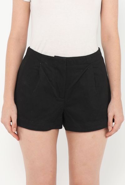 Loewe 2022 Pleated Gabardine Shorts - 2