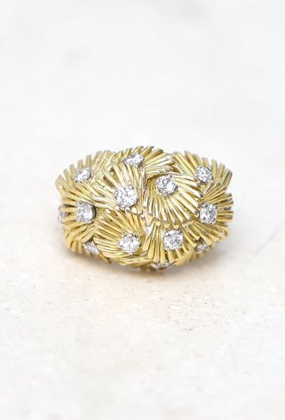 Vintage Fine Jewelry 18k Yellow Gold & Diamond Flower Bed Ring - 1