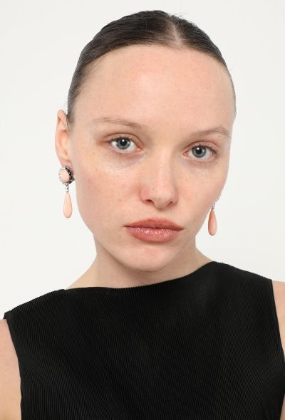 Vintage Fine Jewelry 18k White Gold, 1.50 Carats Diamond & Coral Earrings - 2