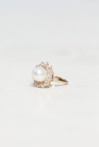 Vintage Fine Jewelry Antique 18k Gold, Fine Pearl & Diamond Daisy Ring - 1