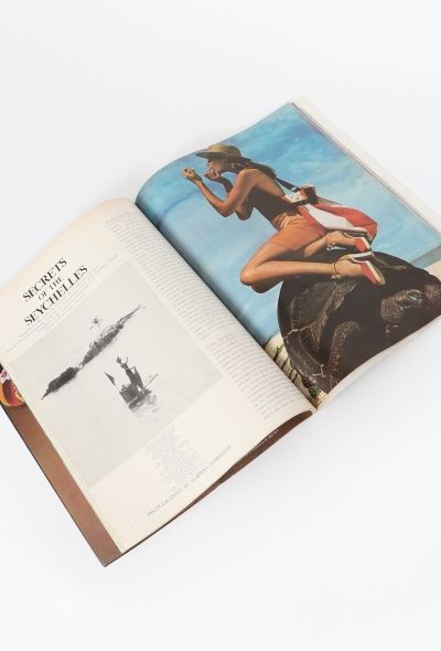 VOGUE UK 1971 Fall/Winter Set David Bailey - 2