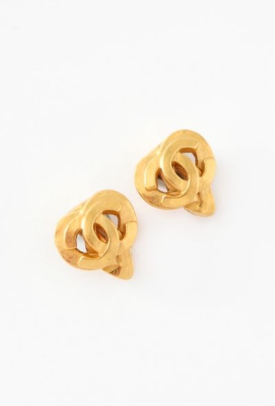 Chanel 1997 'CC' Heart Clip Earrings - 2