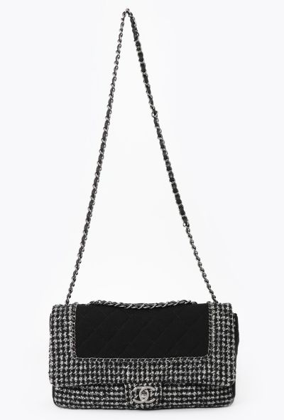 Chanel Houndstooth Tweed & Jersey Flap Bag - 2