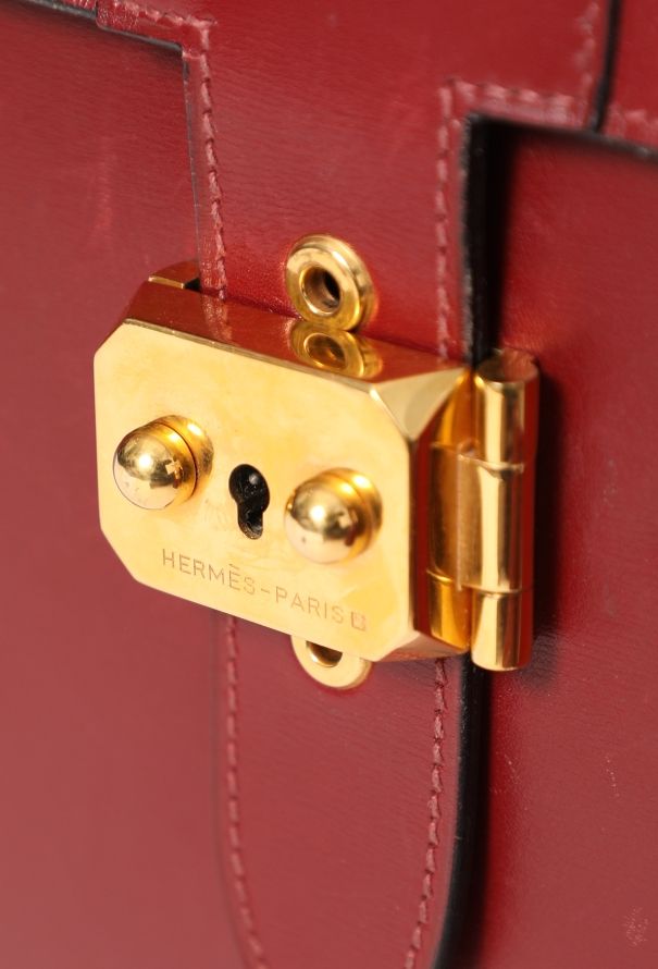 Hermès '90s Rouge H Box Sac à Dépêches - 18