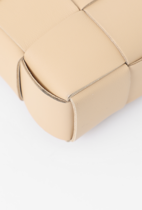 Bottega Veneta Beige Cassette Messenger Bag - 10