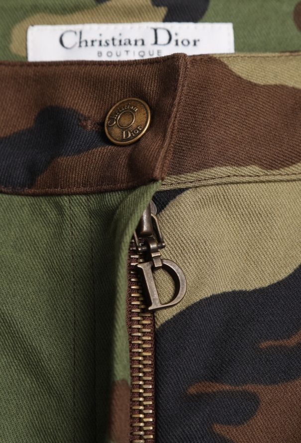 Christian Dior ICONIC 2001 Belted Camouflage Ensemble - 13