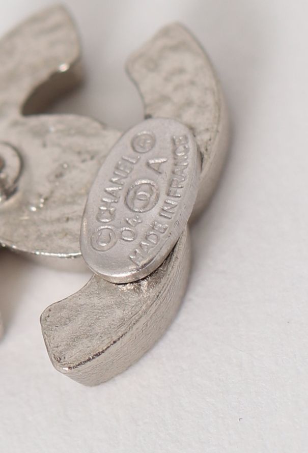 Chanel Enamel 'CC' Earrings - 3