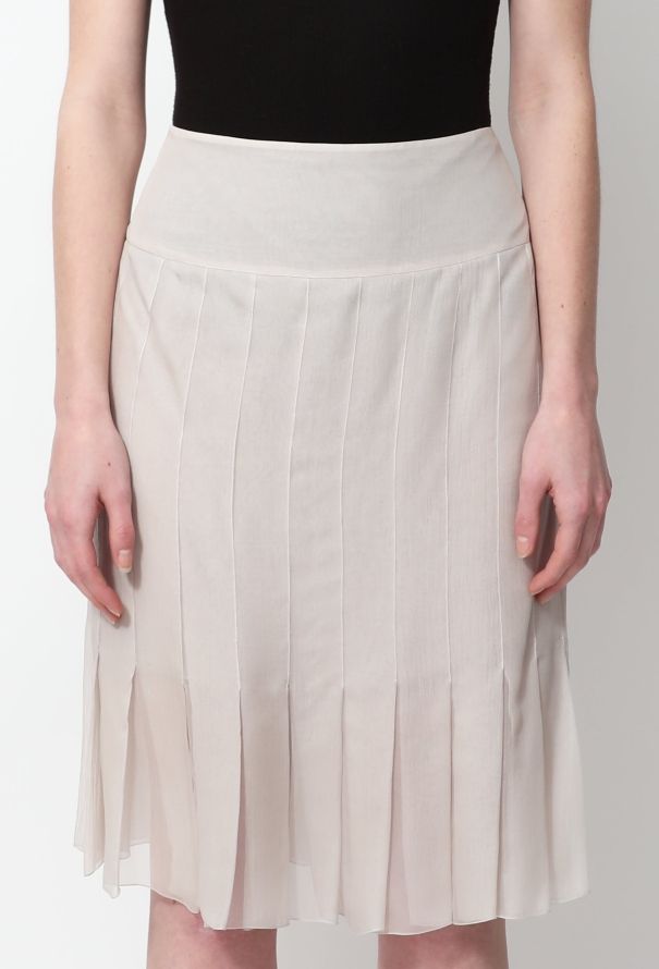 Chanel 2004 Silk Pleated Skirt - 2