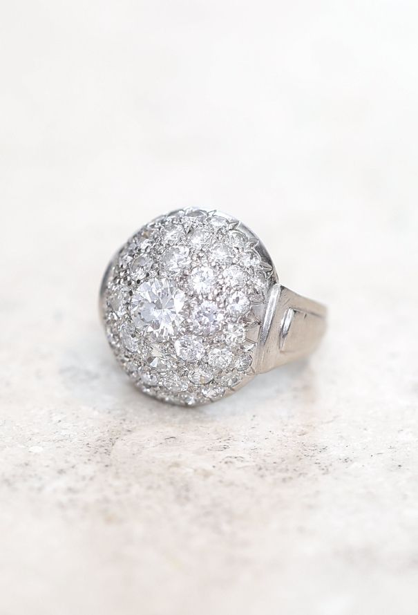 Vintage Fine Jewelry Exquisite 1930s Platinum & Diamond Ring - 3