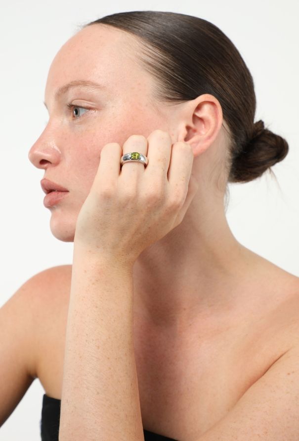 Chaumet 18K White Gold & Peridot Ring - 2