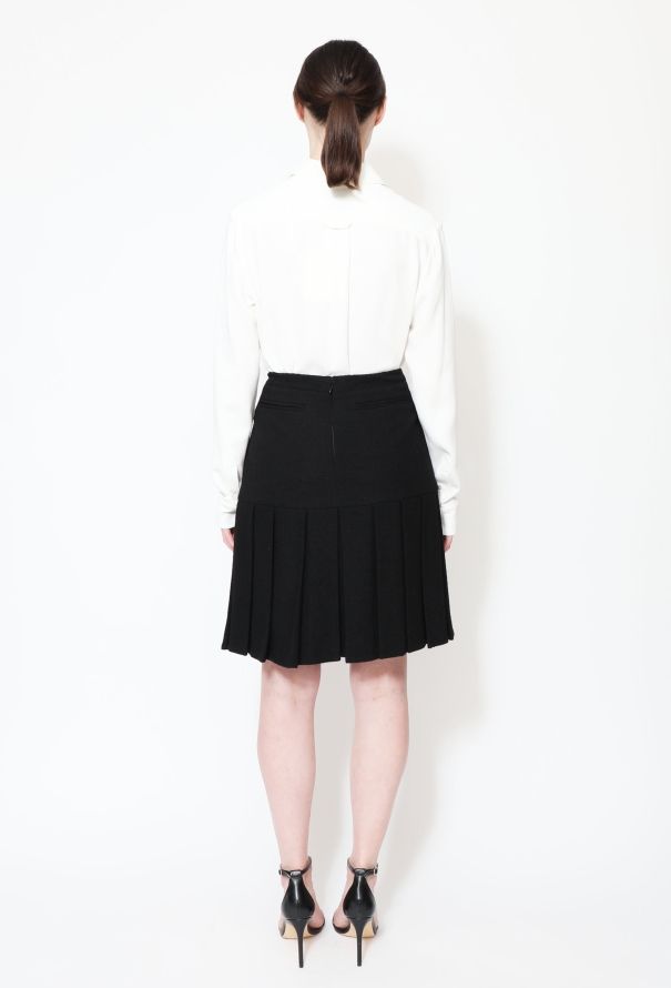 Chanel Bouclé Pleated Wool Skirt - 3