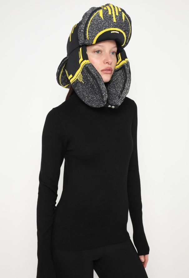 Prada S/S 2019 Abstract Ski Hat - 4