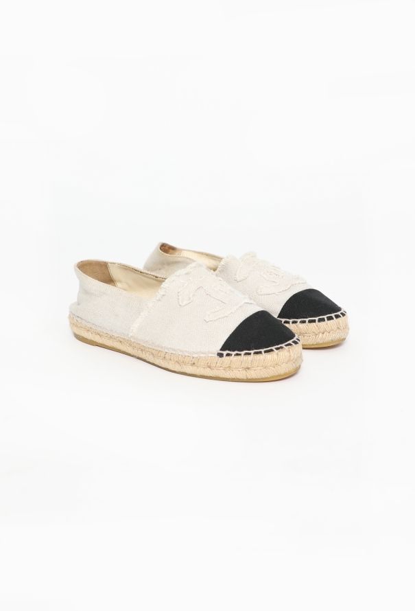 Chanel Bicolor Linen 'CC' Espadrilles - 3