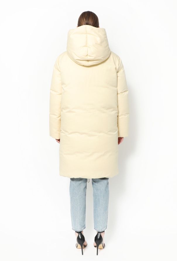 Céline Pre-Fall 2018 Oversized Down Parka - 5