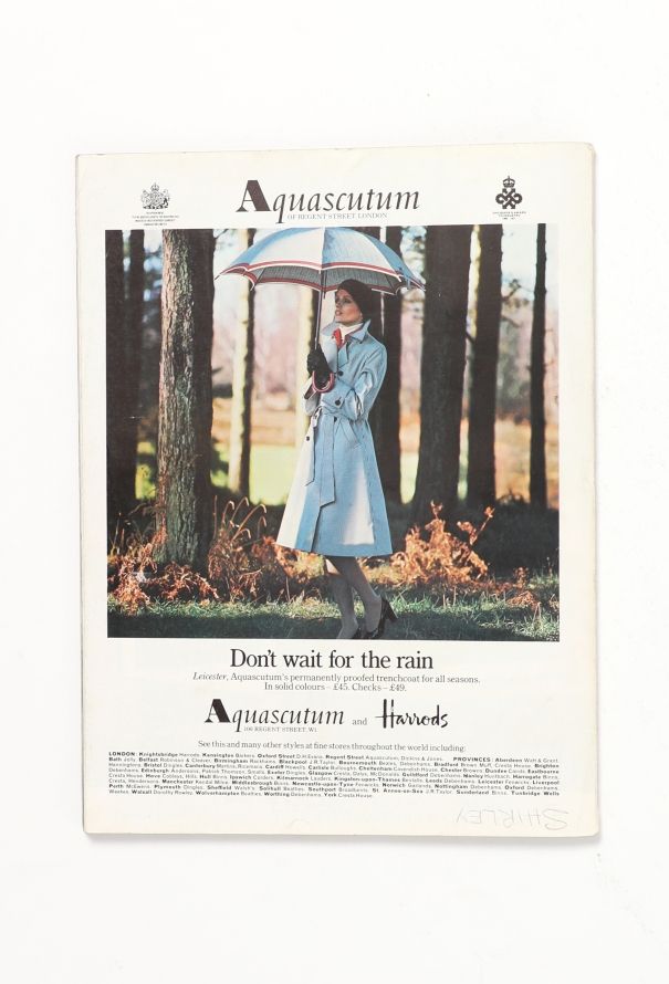 VOGUE UK May 1975 Jerry Hall Cover Issue - 4