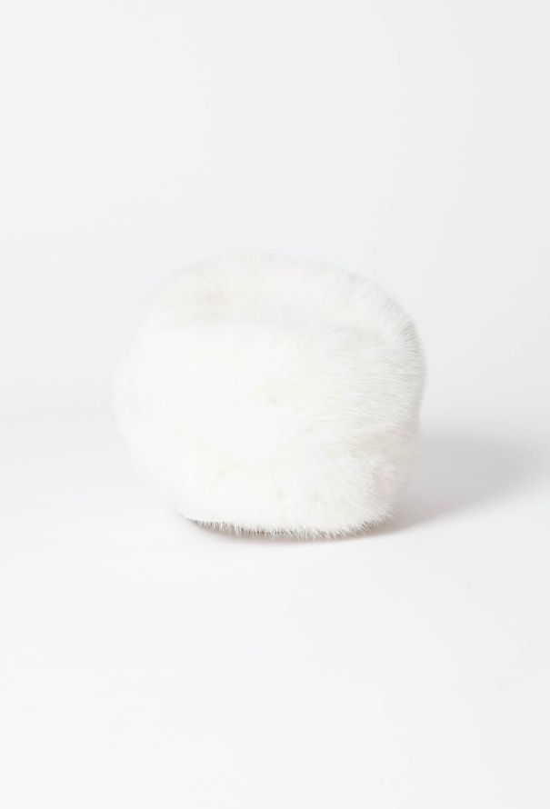 Saint Laurent 1967 Haute Couture Mink Hat - 6