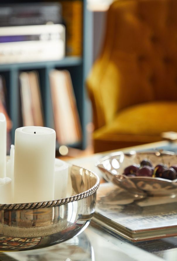 Vintage Objects & Decor Large '70s French Trim Serving Bowl - 2