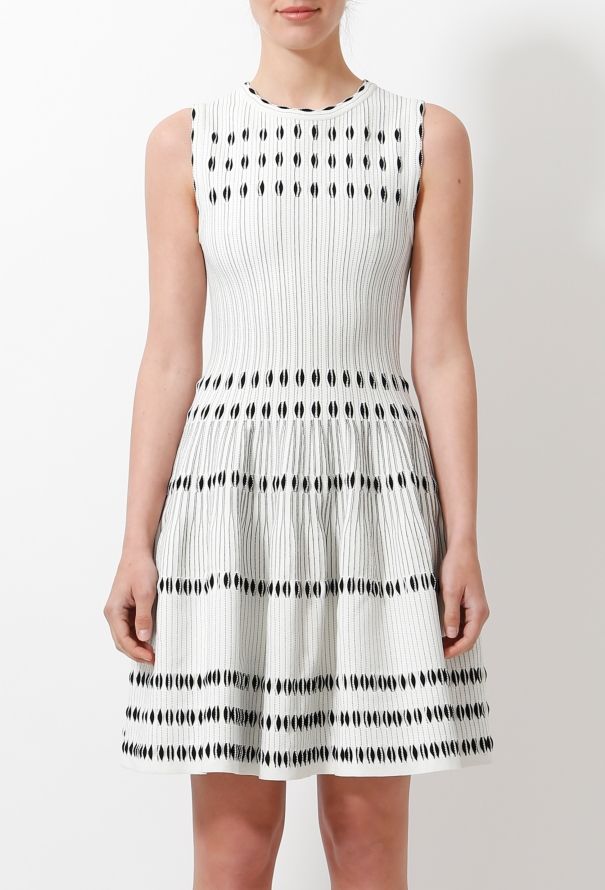 Alaïa Sculpted Graphic Flared Dress - 2