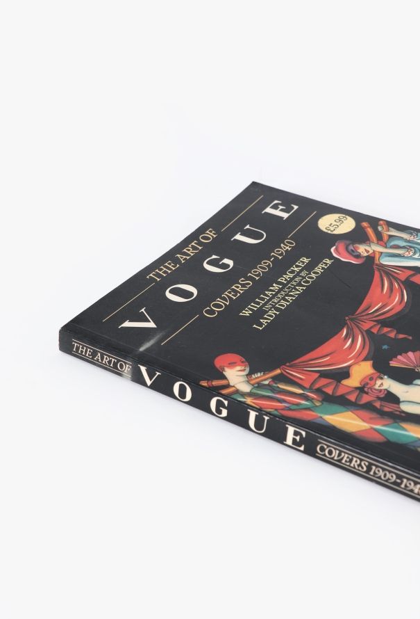 VOGUE The Art of Vogue Covers, 1909-1940 Book - 7