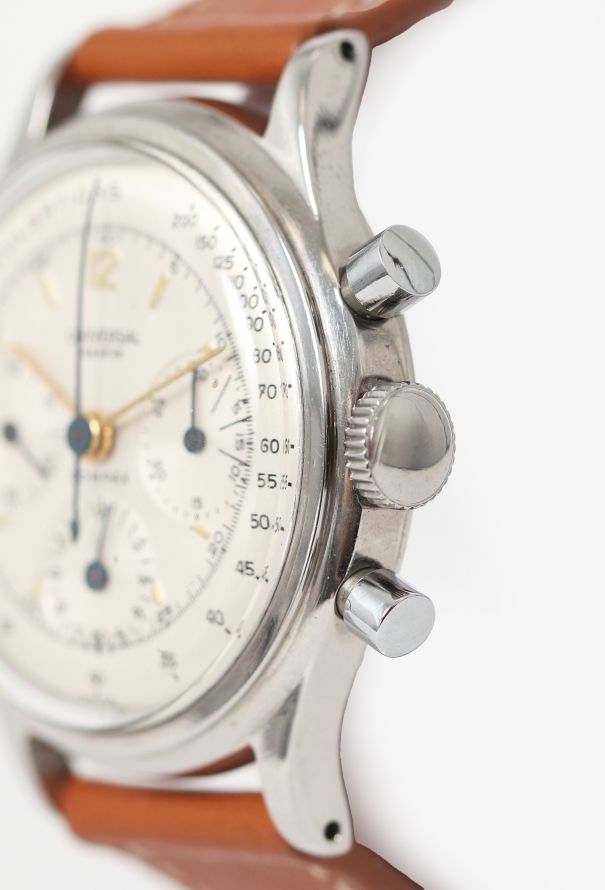 Universal Genève 1960s Compax Chronograph Watch - 4