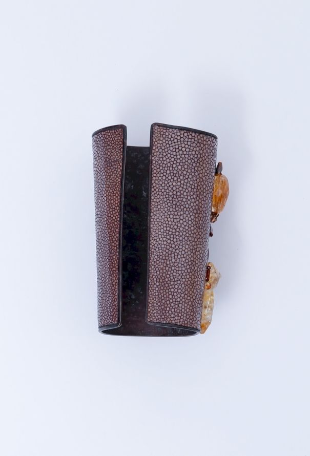 Exquisite Vintage Stingray Amber Cuff - 4