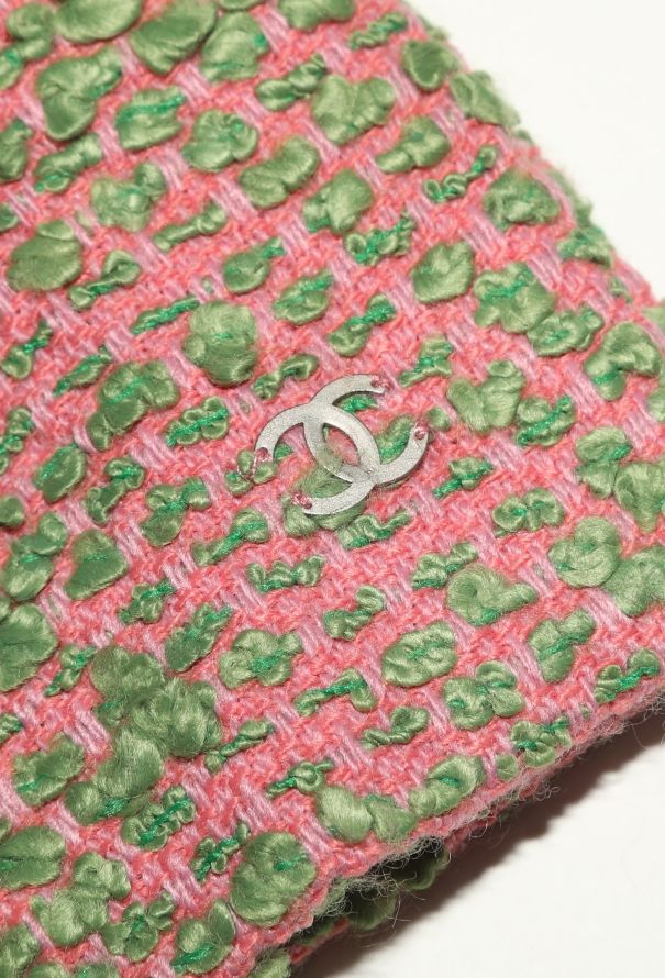 Chanel F/W 1999 Bouclé 4-piece Ensemble - 10