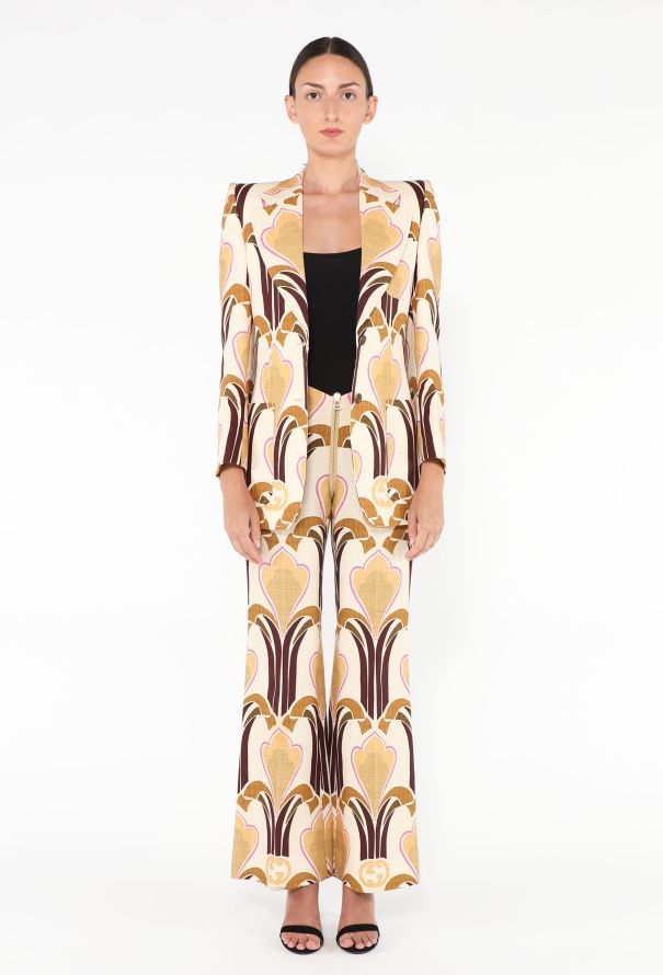 Gucci S/S 2022 Graphic Linen Suit - 3