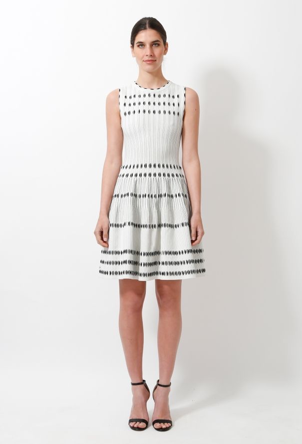 Alaïa Sculpted Graphic Flared Dress - 1