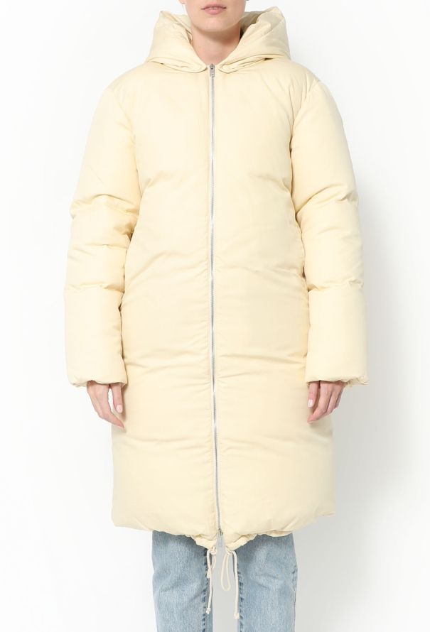 Céline Pre-Fall 2018 Oversized Down Parka - 3