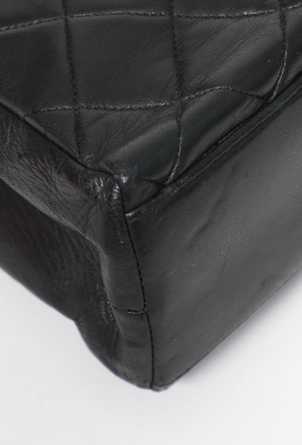 Chanel '90s Quilted Shoulder Bag - 10