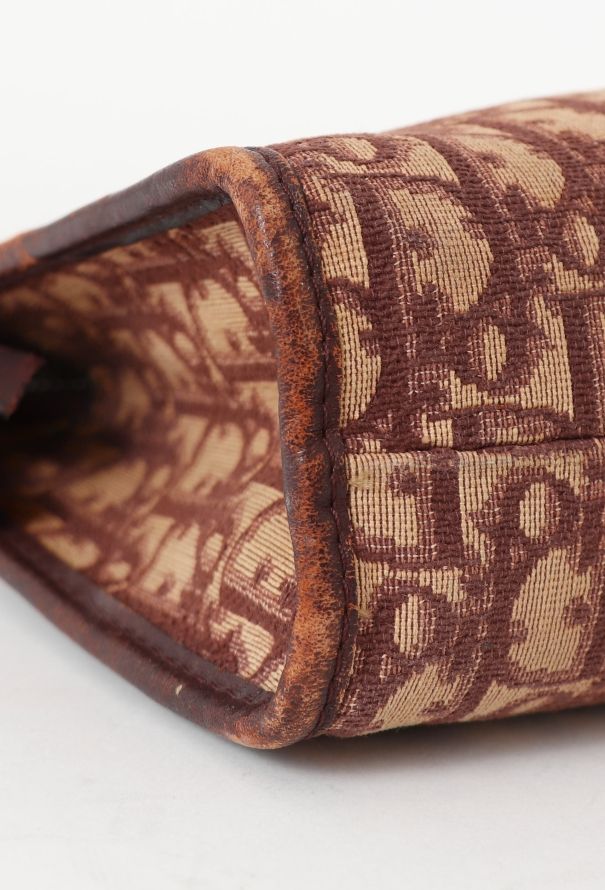 Dior '70s Oblique Travel Pouch - 12