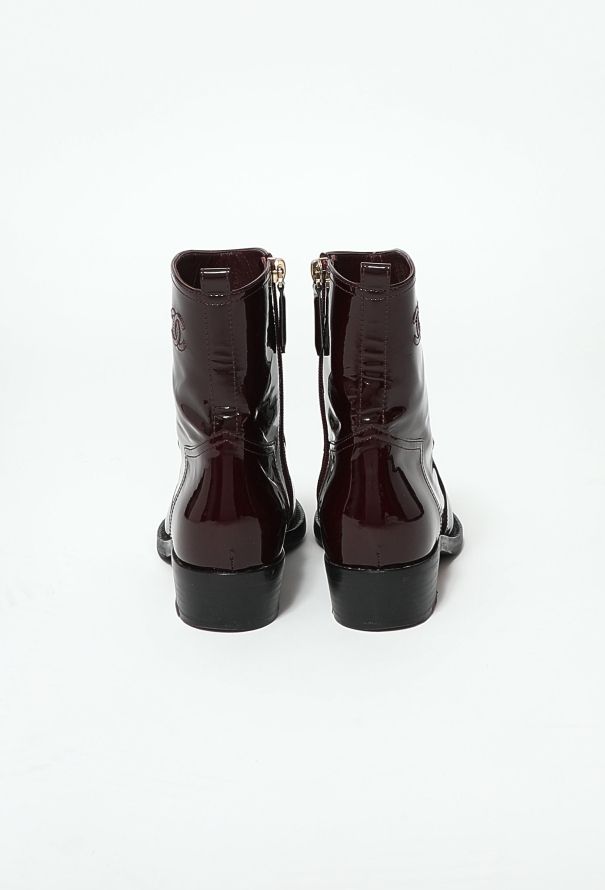 Chanel 2019 Patent 'CC' Boots - 5