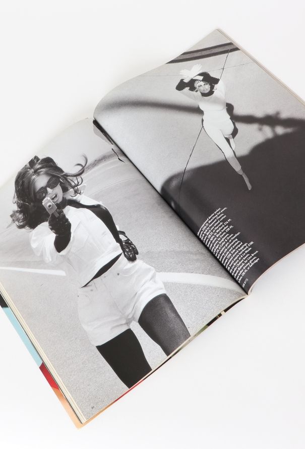 VOGUE UK 1990 Arthur Elgort Issue Trio - 3