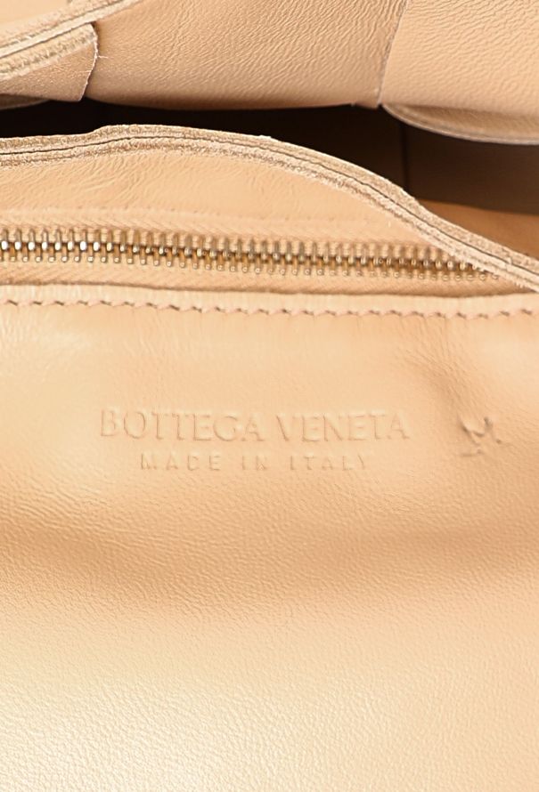 Bottega Veneta Beige Cassette Messenger Bag - 11