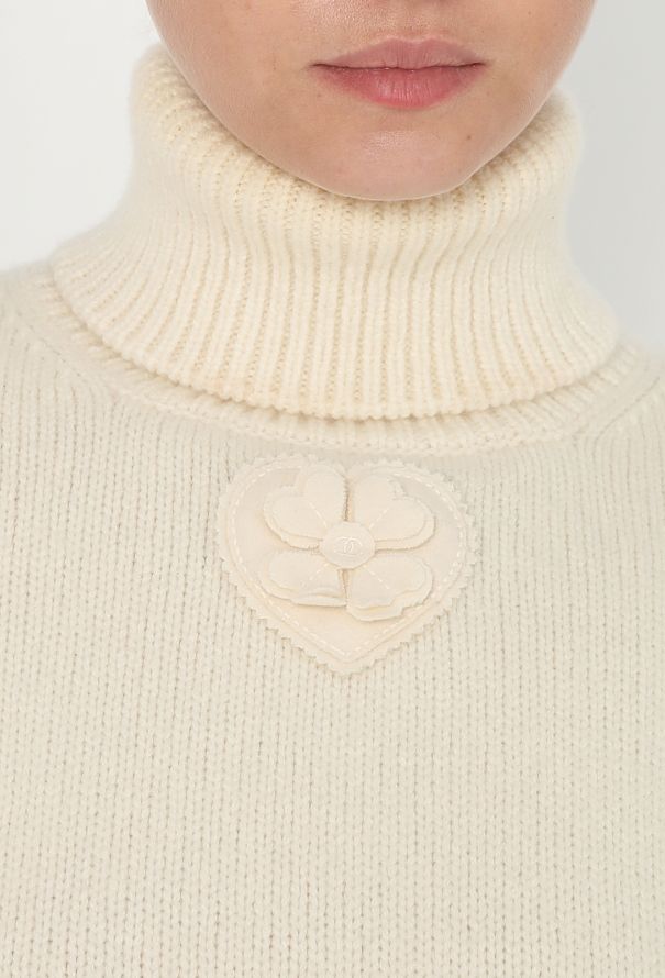 Chanel Thick Cashmere Clover Sweater - 3