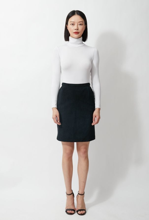 Chanel Vintage Mini Suede Skirt - 2