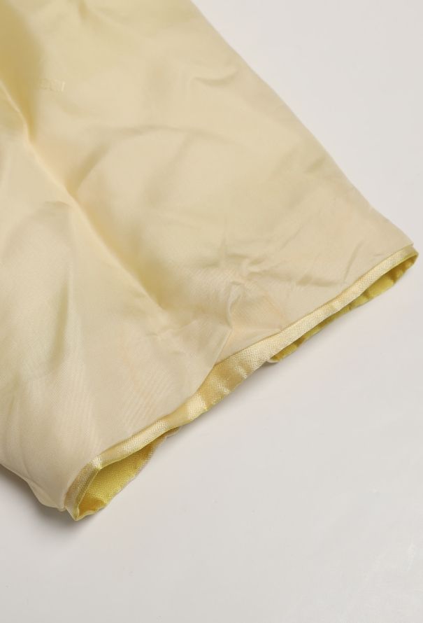 Gucci Late '70s Belted Silk Jacket - 9