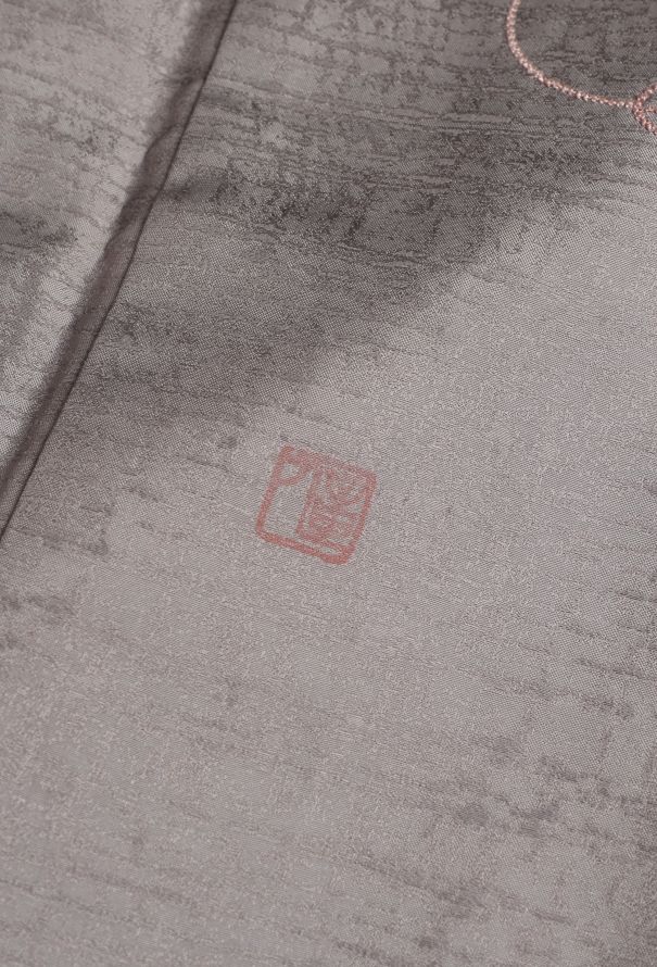 World Treasures Authentic Embroidered Silk Kimono - 8