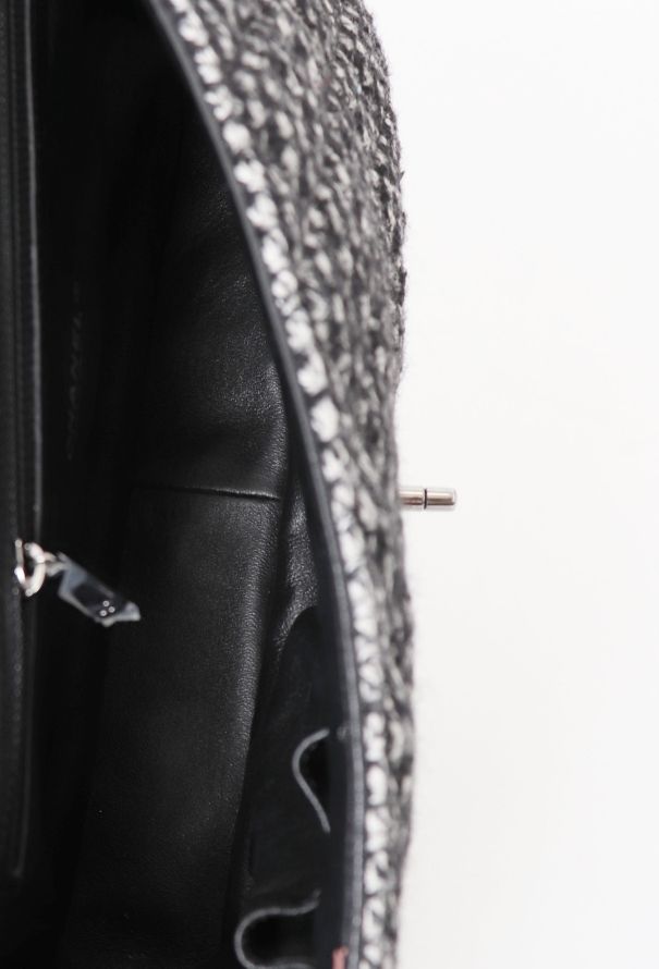 Chanel Houndstooth Tweed & Jersey Flap Bag - 13