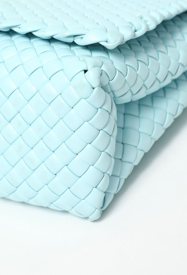 Bottega Veneta F/W 2022 Patti Top Handle Bag - 8