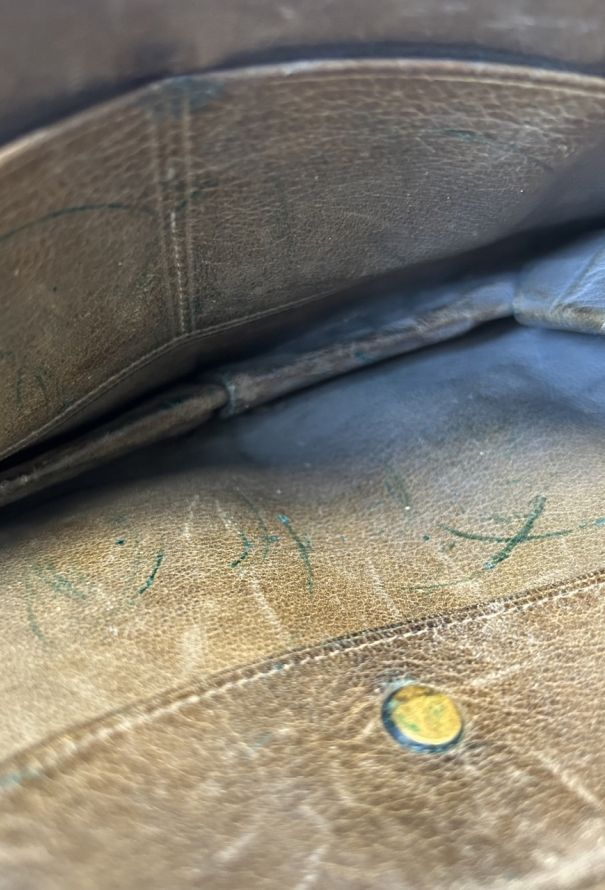 Hermès 1940s Black Porosus Clutch - 13