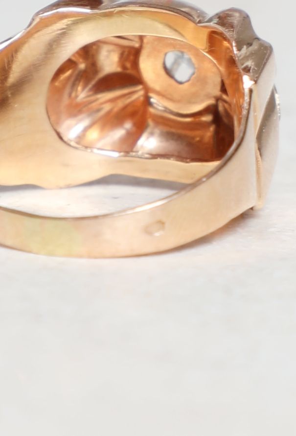 Vintage Fine Jewelry 18k Gold and Diamond Ring - 6