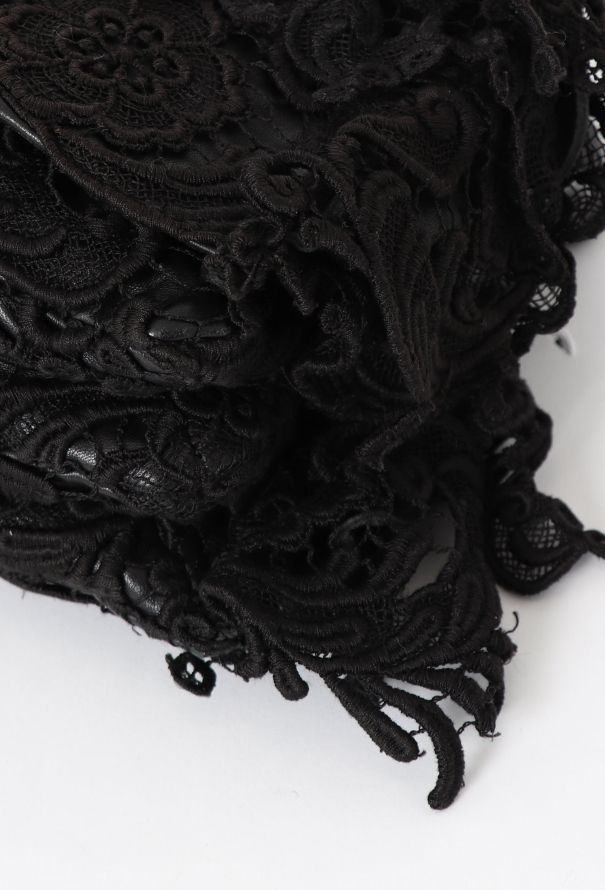 Prada F/W 2008 Guipure Lace Shoulder Bag - 10