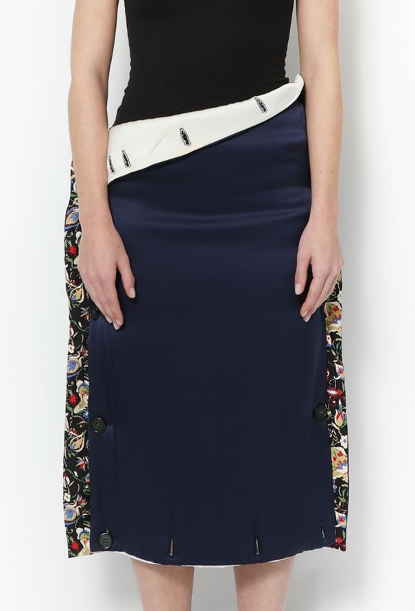 Céline Resort 2016 Floral Duvet Skirt - 3