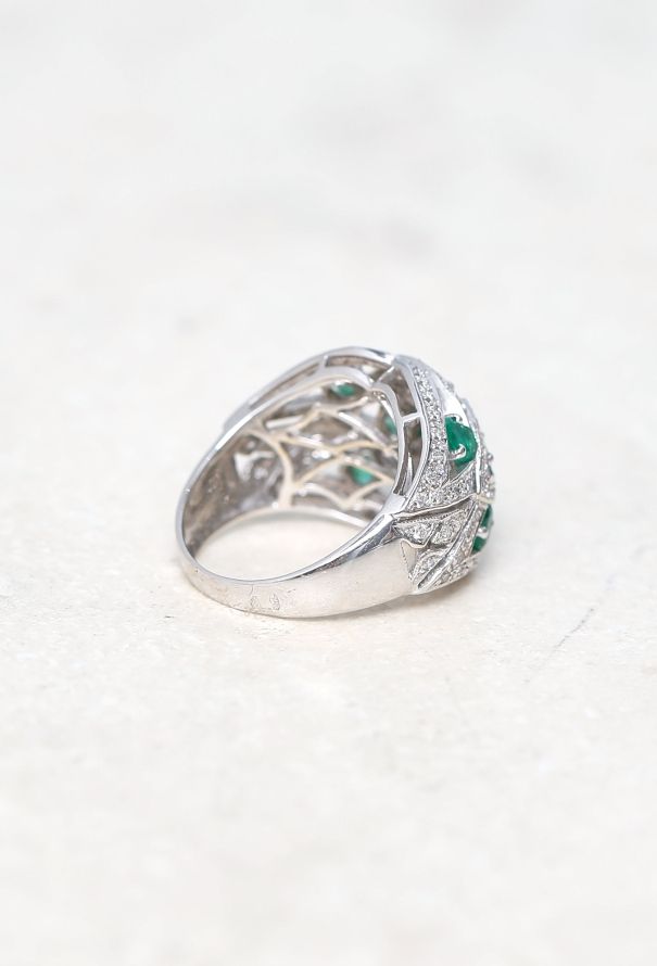 Vintage Fine Jewelry 18k Gold, Diamond & Emerald Dome Ring - 5